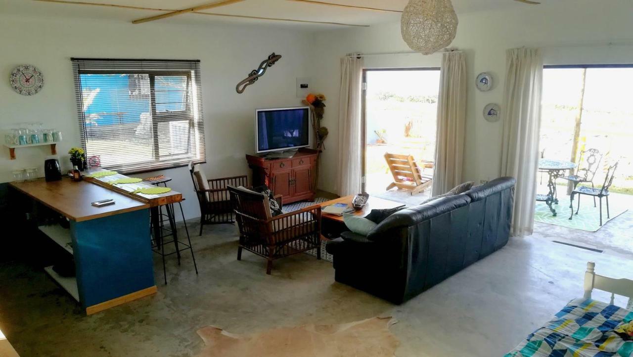Blue Space Beach House Port Shepstone Eksteriør billede